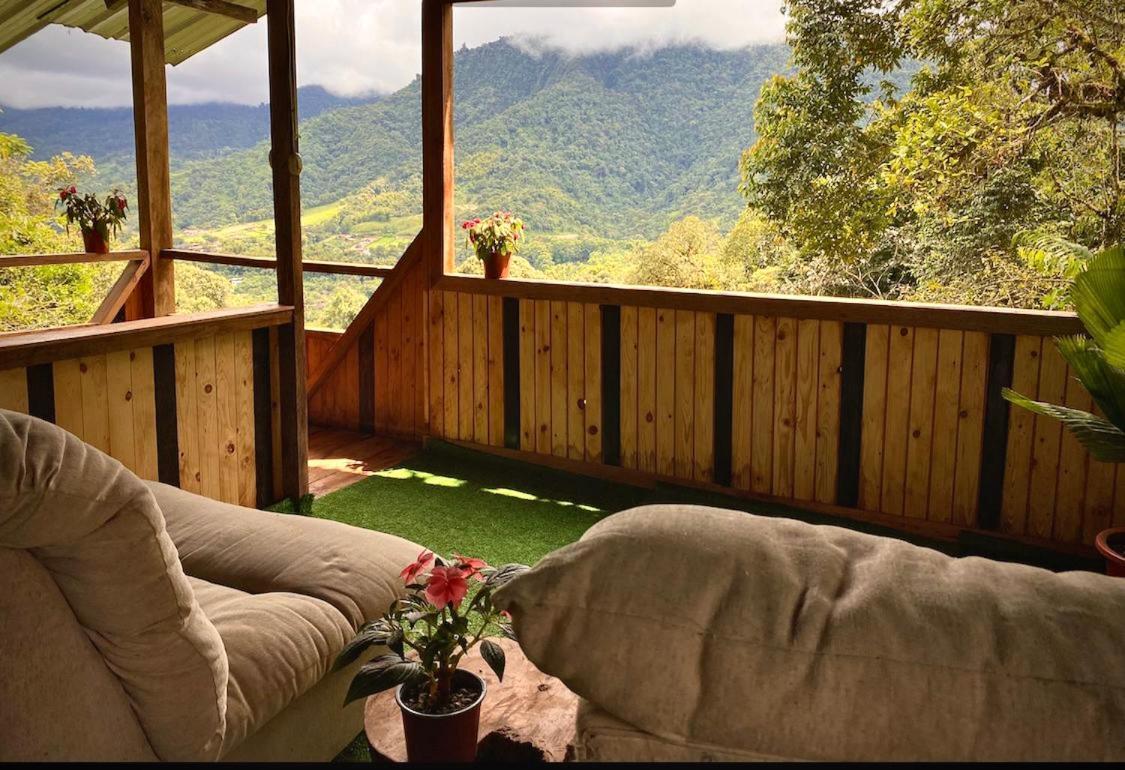 Eden Treehouse Villa Mindo Kültér fotó